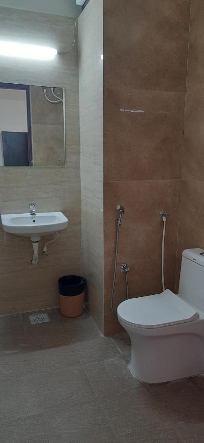 Hotel Naadi Stayinn By Abedrooms Thanjavur ภายนอก รูปภาพ