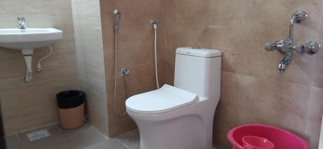 Hotel Naadi Stayinn By Abedrooms Thanjavur ภายนอก รูปภาพ
