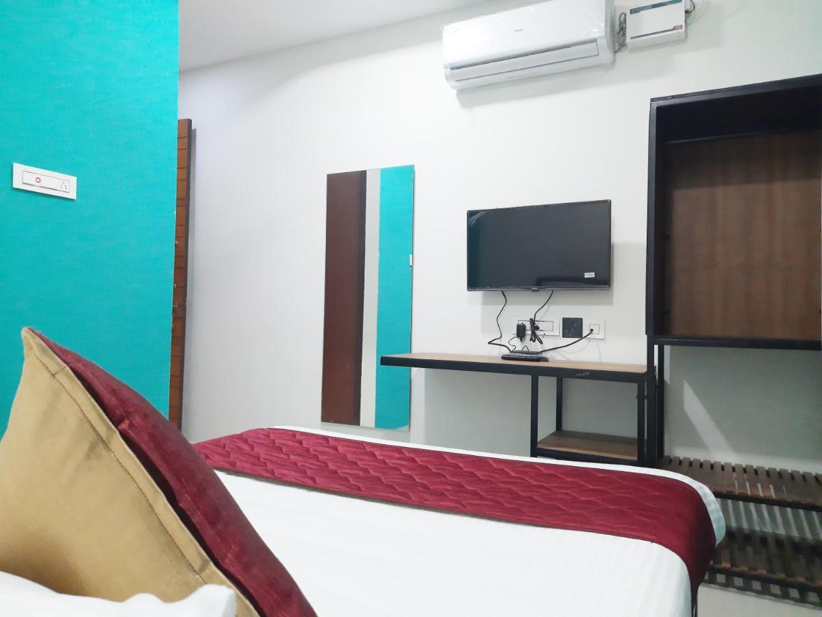 Hotel Naadi Stayinn By Abedrooms Thanjavur ภายนอก รูปภาพ